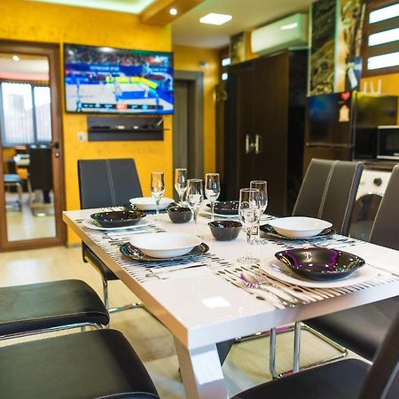 Apartament Tiana Lux Chisaria Zewnętrze zdjęcie