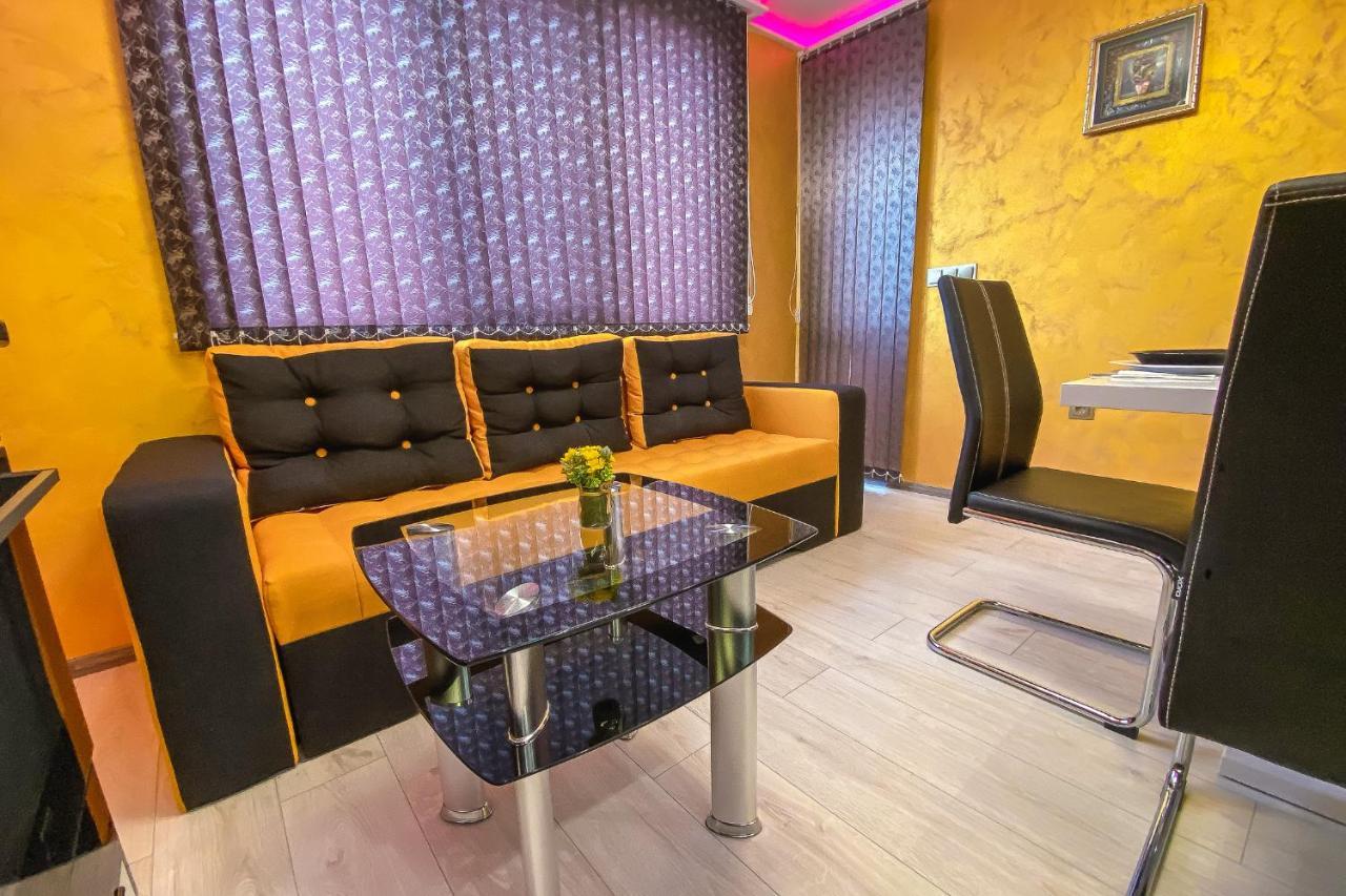 Apartament Tiana Lux Chisaria Zewnętrze zdjęcie